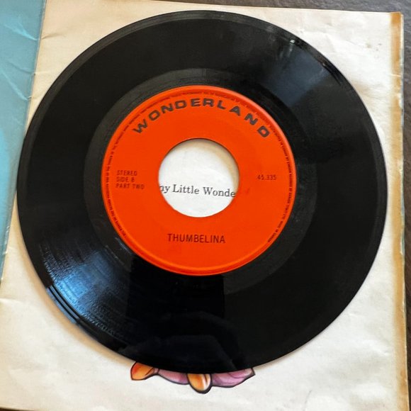 Vintage Little Wonderland Book and Recording Thumbelina Read and Hear 45 RPM - Picture 10 of 11